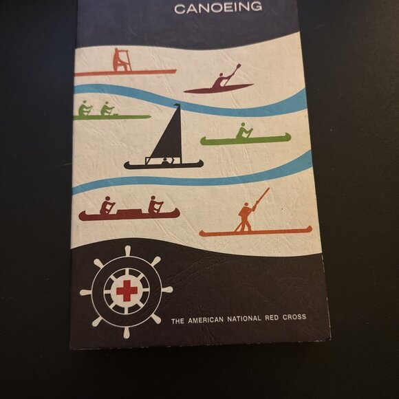 Vintage AMERICAN RED CROSS CANOEING Book 1977 FIRST Printing WATER Safety Rescue - Picture 1 of 3